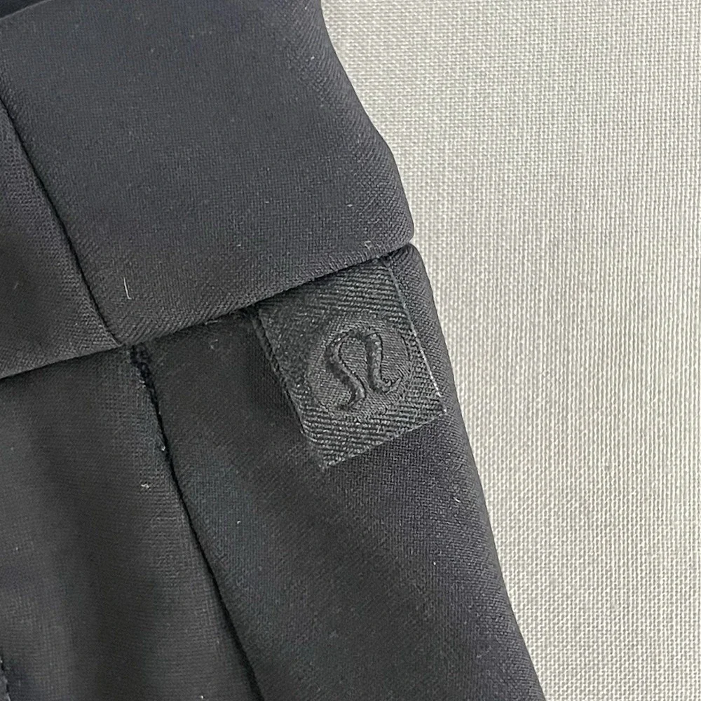 Lululemon Womens Pants Black Slim Stretch Travel Commuter Everyday Pant Size 10